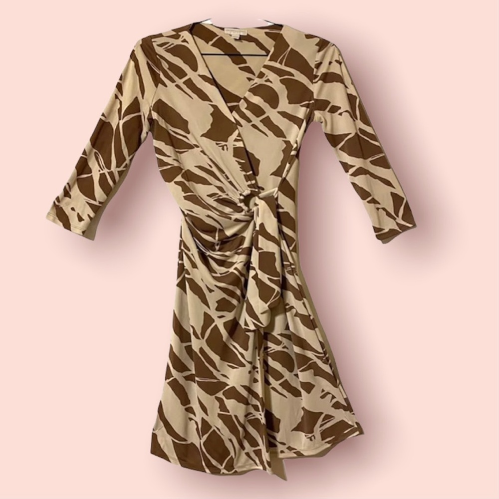 New York & Company XS Womens Dress brown beige wrap knee length
